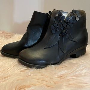 Socofy Genuine Distressed Leather Ankle Boots